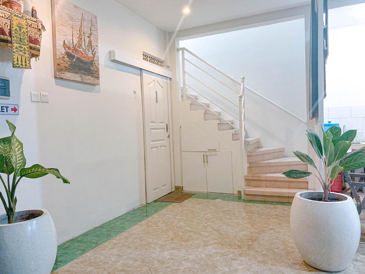 Pima Homestay Pesanggaran Buitenkant foto